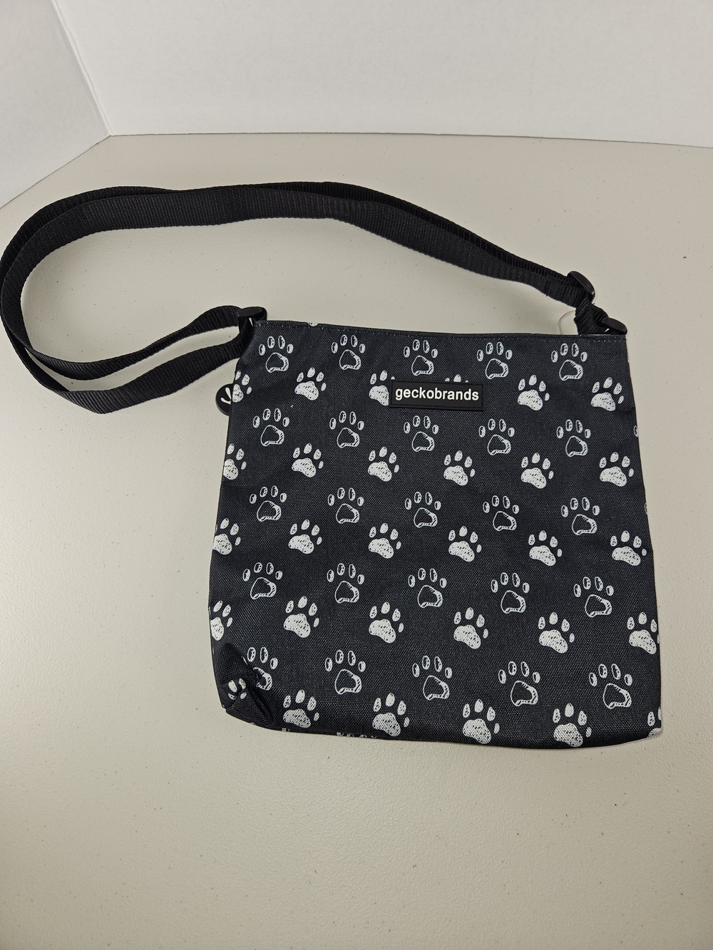 NWT Geckobrands Black Paw Print Crossbody Purse